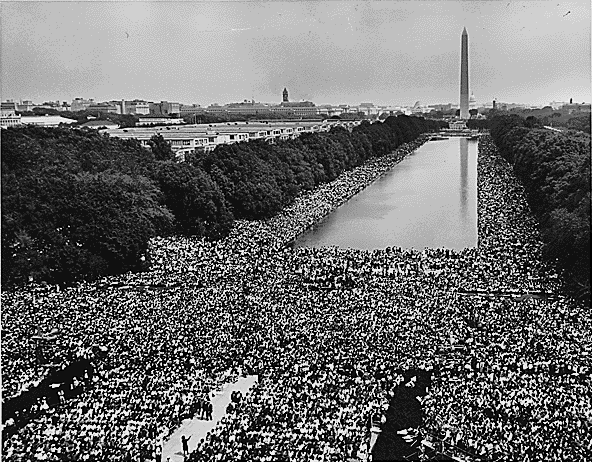 Civil_Rights_March_on_Washington,_D.C._(A_wide-angle_view_of_marchers_along_the_mall,_showing_the_Reflecting_Pool_and_the_W.gif